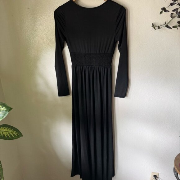 Baltic Born | Arianna Maxi Dress - Picture 7 of 8